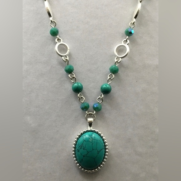 Nine West Jewelry - 0193 NINE WEST VINTAGE AMERICA LONG VEINED TEAL CABOCHON PENDANT BEADED NECKLACE